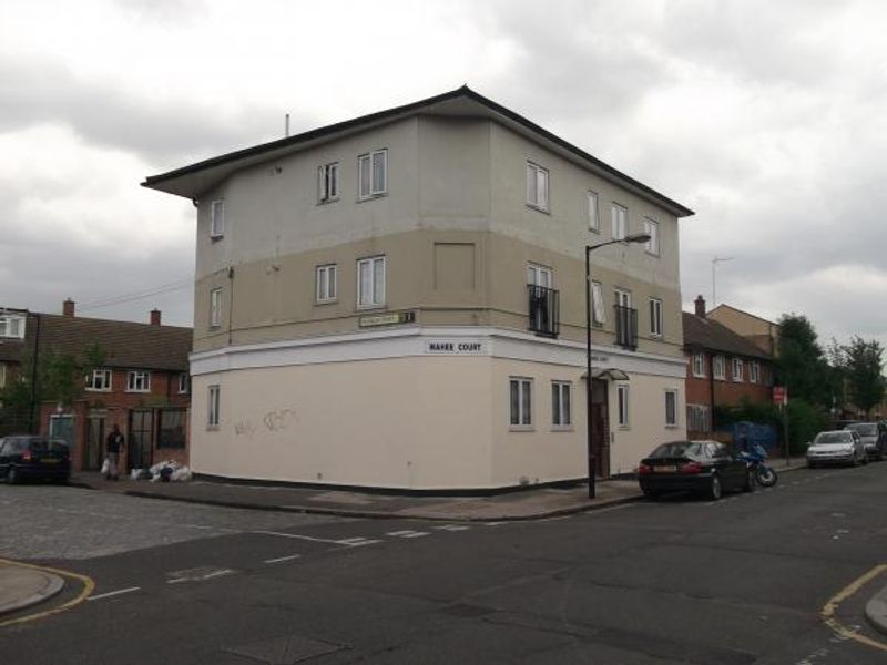 Priory Tavern London E3. (Pub, External). Published on 27-10-2013
