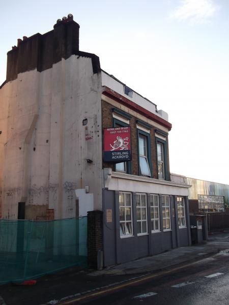 Queen Victoria London E3 taken Feb 2014. (Pub, External). Published on 06-04-2014