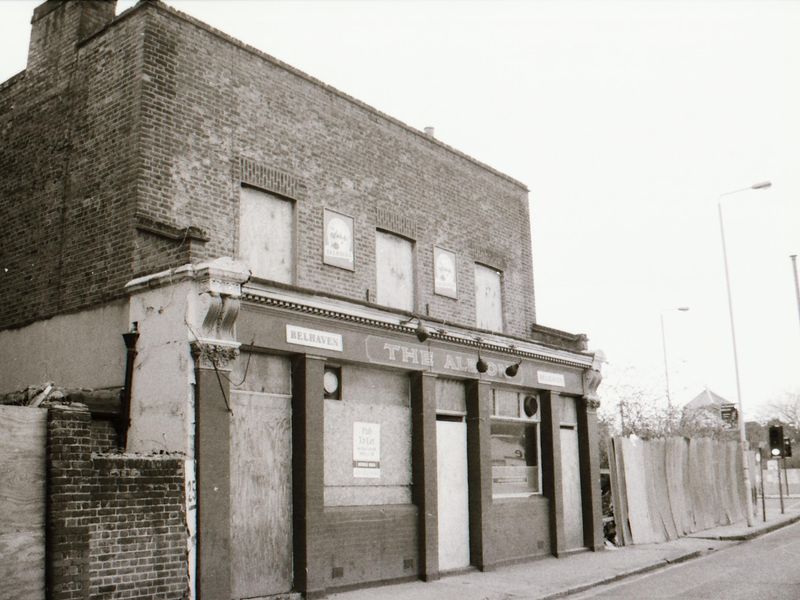 Albert London E3 taken maybe 1991. (Pub, External). Published on 28-03-2018 
