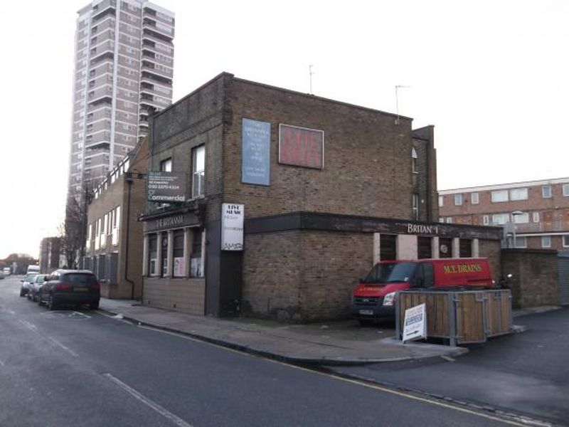 Britannia London E3 taken Jan 2014. (Pub, External). Published on 22-01-2014 