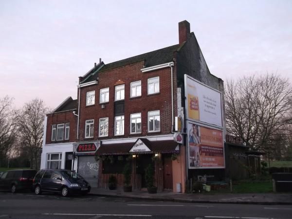 Melody Park Inn London E3 taken Jan 2014. (Pub, External). Published on 22-01-2014