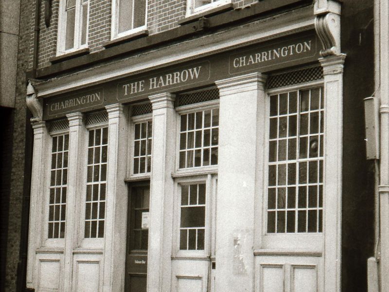 Harrow London EC4 taken in mid 1985.. (Pub, External). Published on 13-04-2019 