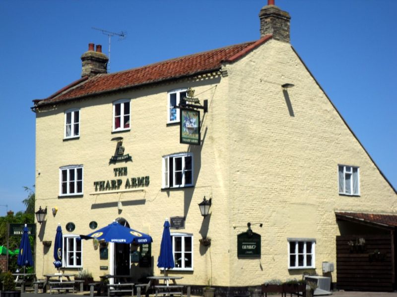 Tharp Arms - Chippenham. (Pub, External). Published on 05-10-2012