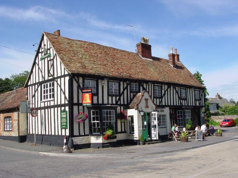 Bell Inn - Kennett. (Pub, External). Published on 05-10-2012 