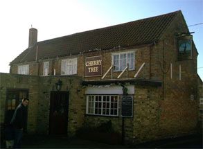 Cherry Tree - Haddenham. (Pub, External). Published on 05-10-2012