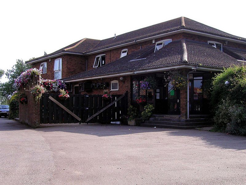 Five Miles Inn - Upware. (Pub, External). Published on 05-10-2012 