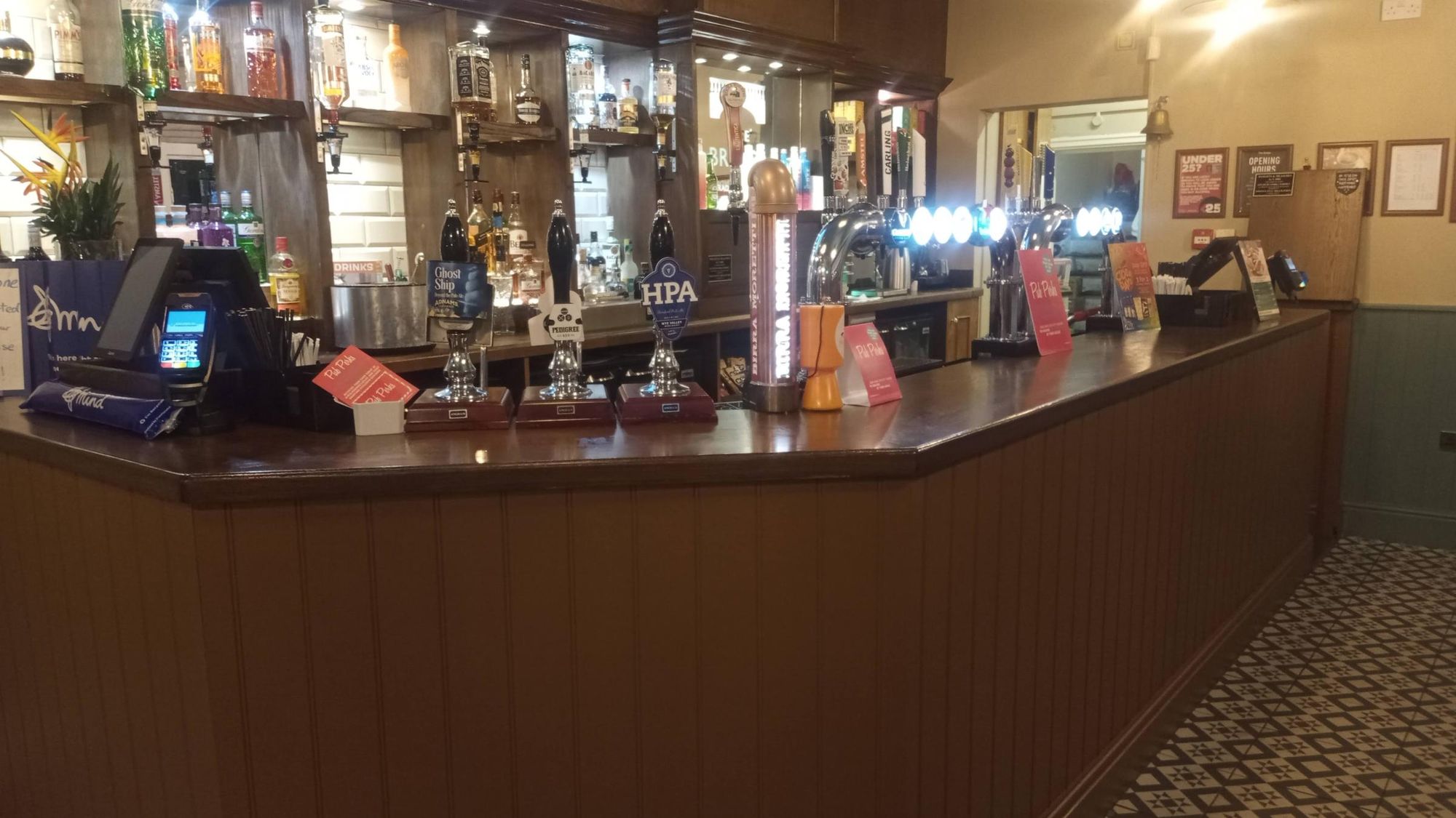 Taken August 2025. (Bar). Published on 19-08-2025