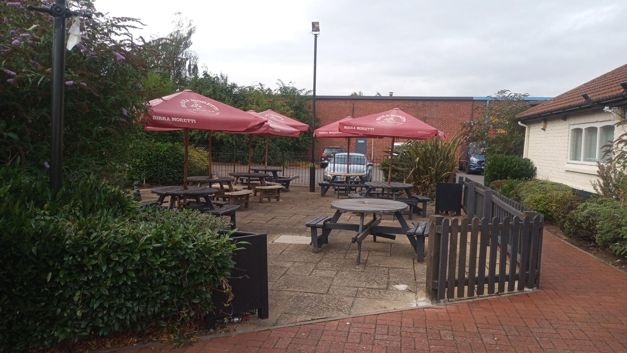 Taken August 2025. (Pub, Garden). Published on 19-08-2025