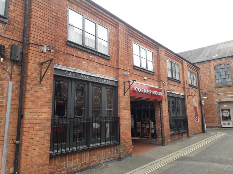 Front of pub.. Published on 25-02-2023