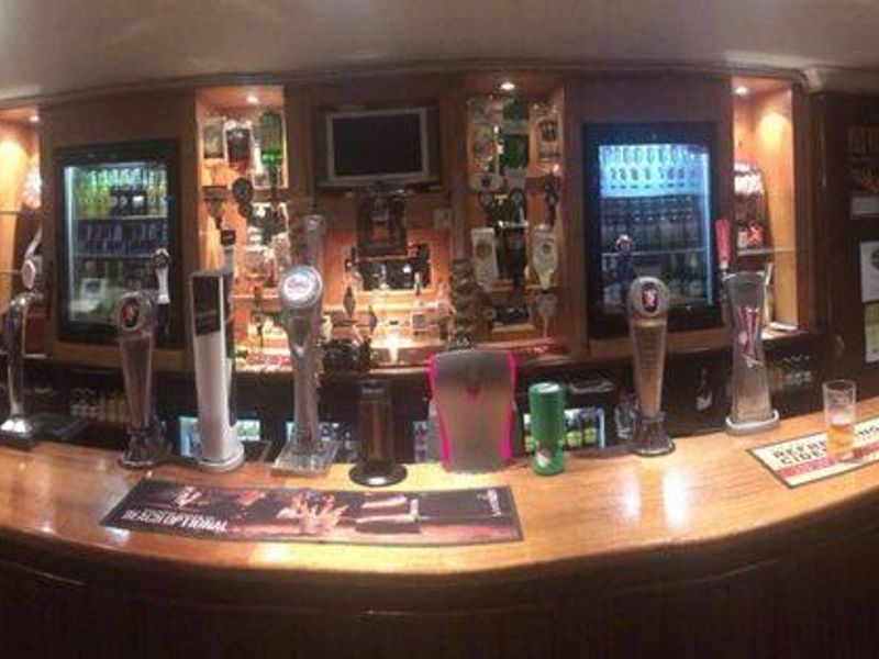 (Pub, Bar). Published on 05-02-2017