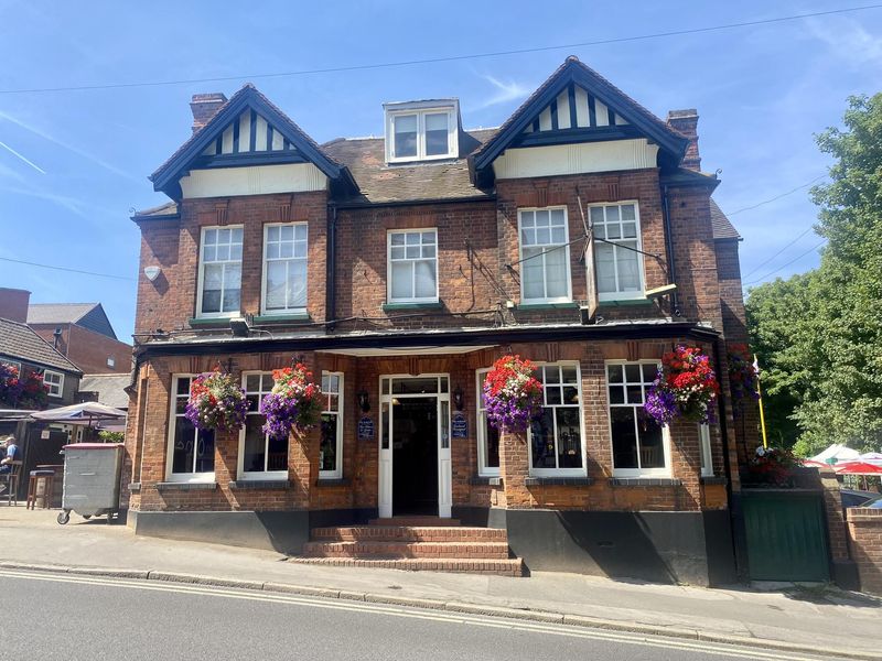 (Pub, External, Key). Published on 07-08-2022