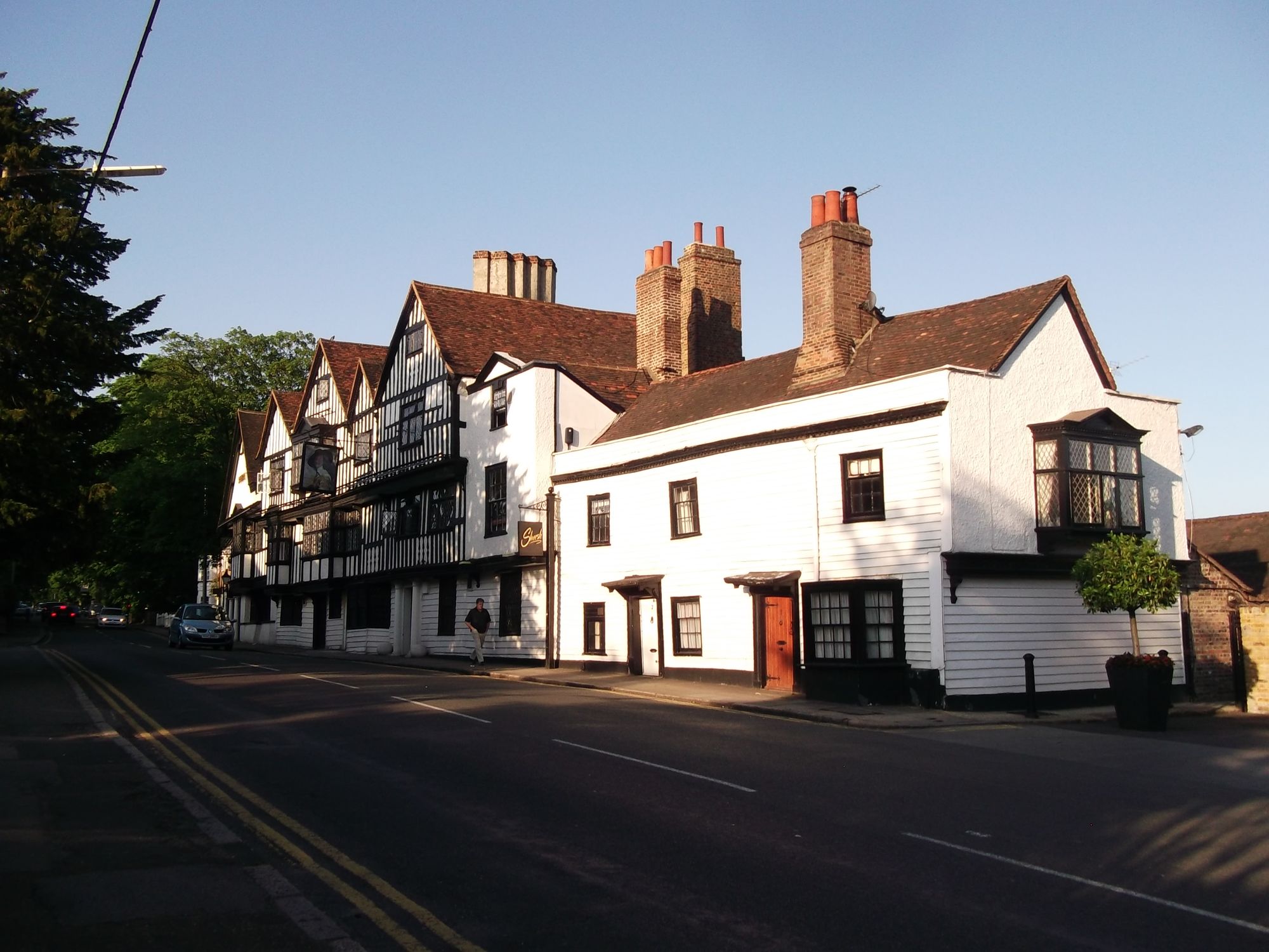 Ye Olde Kings Head - Chigwell (1). (Pub, External). Published on 19-01-2015
