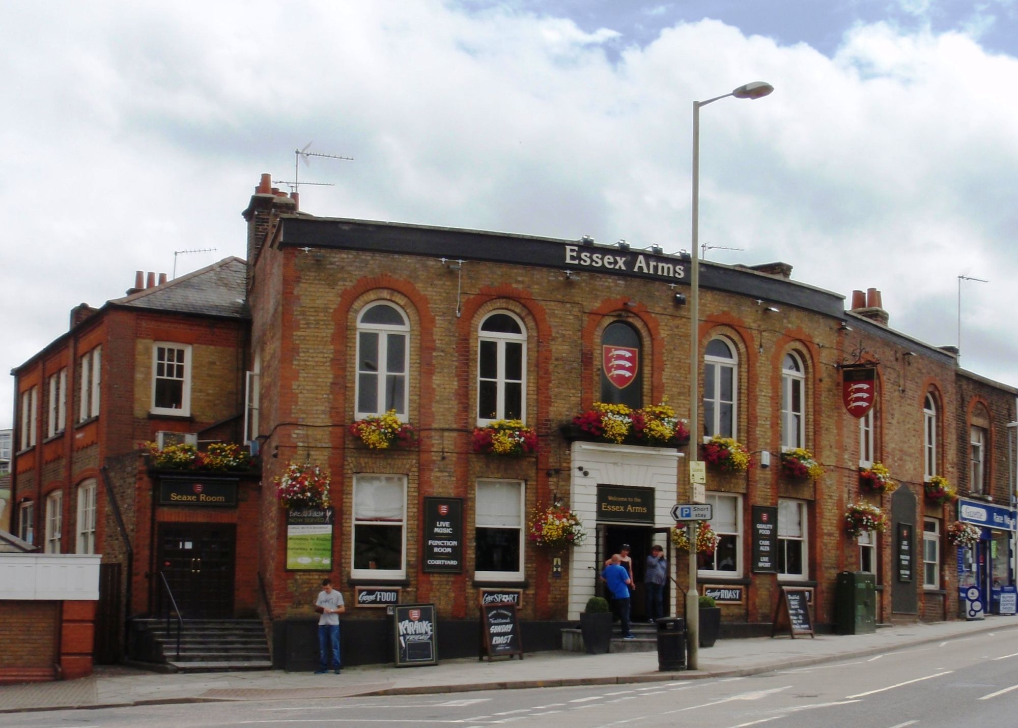 Essex Arms - Warley. (Pub, External). Published on 24-02-2014