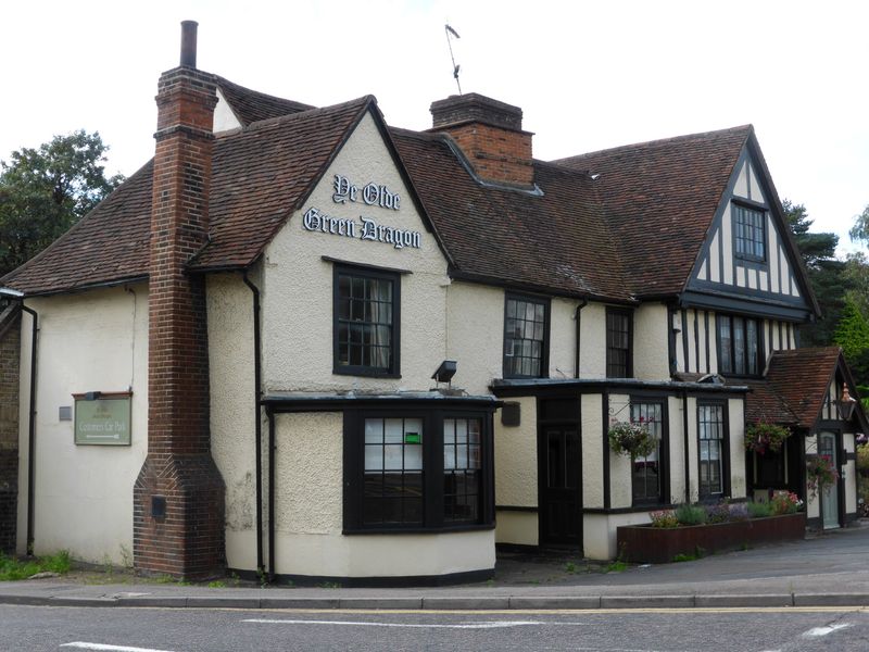 Ye Olde Green Dragon - Shenfield (1). (Pub, External). Published on 17-09-2014