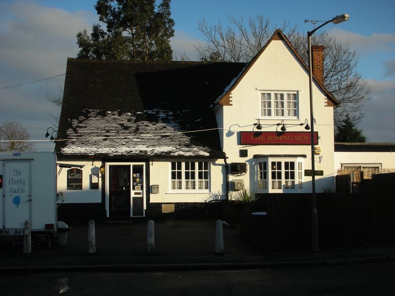 Rising Sun - Brentwood (1). (Pub, External). Published on 27-01-2014