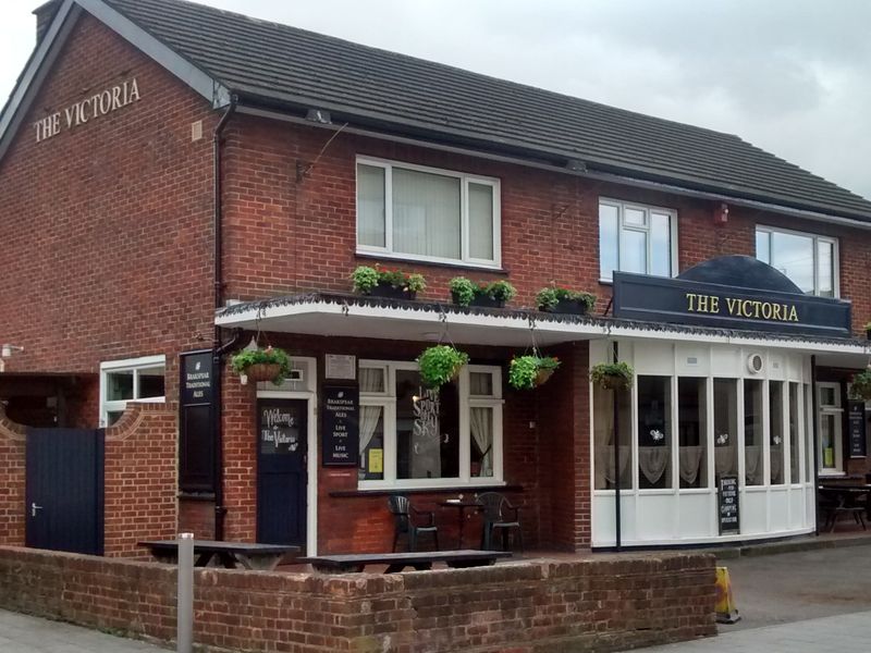 Victoria - Barking (2). (Pub, External, Key). Published on 14-05-2015