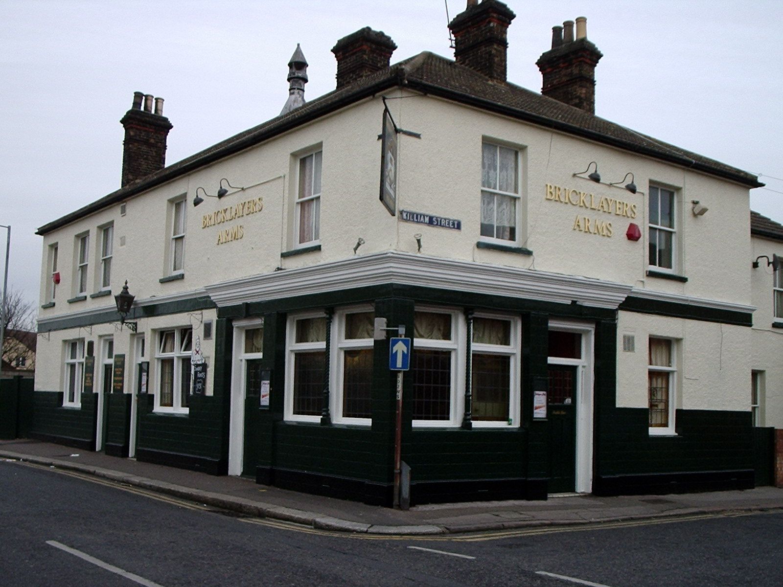 Bricklayers Arms - Grays (1). (Pub, External). Published on 01-05-2014