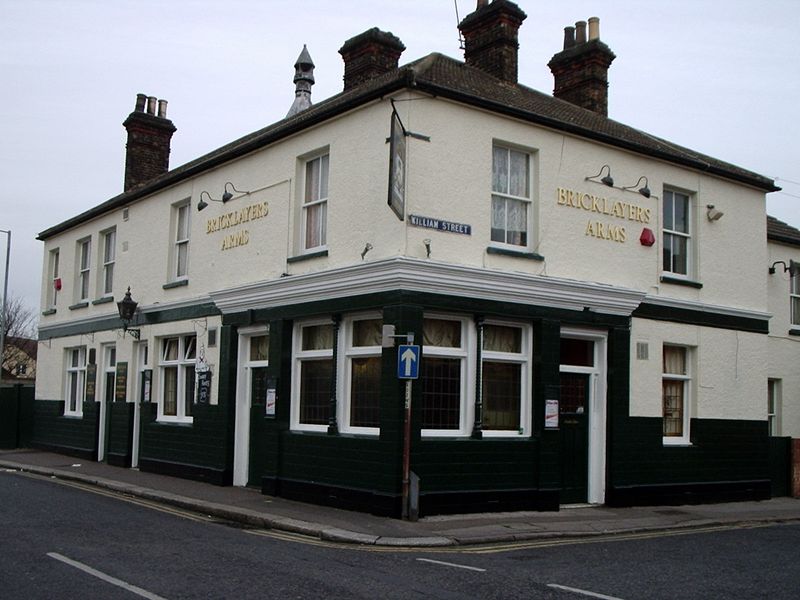 Bricklayers Arms - Grays (1). (Pub, External). Published on 01-05-2014