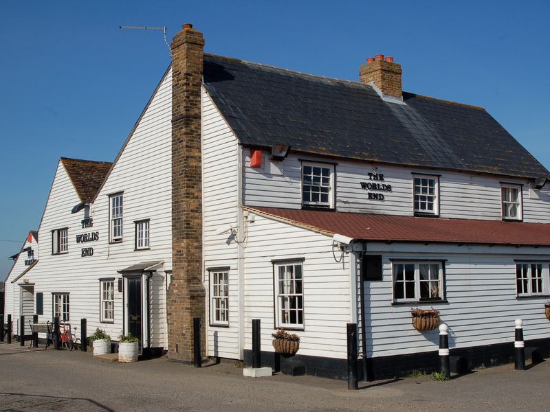 World's End - Tilbury (1). (Pub, External, Key). Published on 15-04-2015 