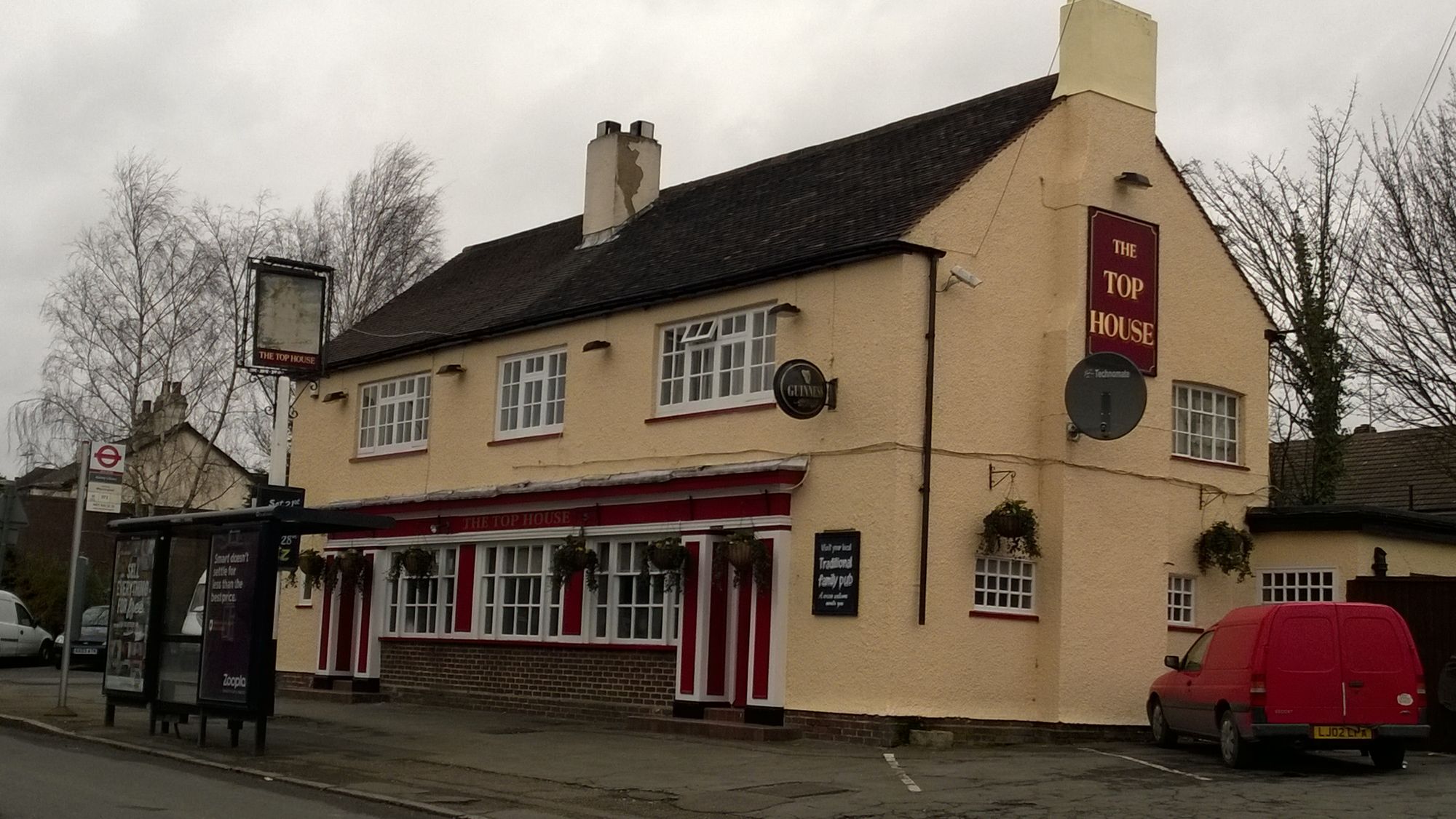 Top House - Aveley (1). (Pub, External). Published on 23-02-2015