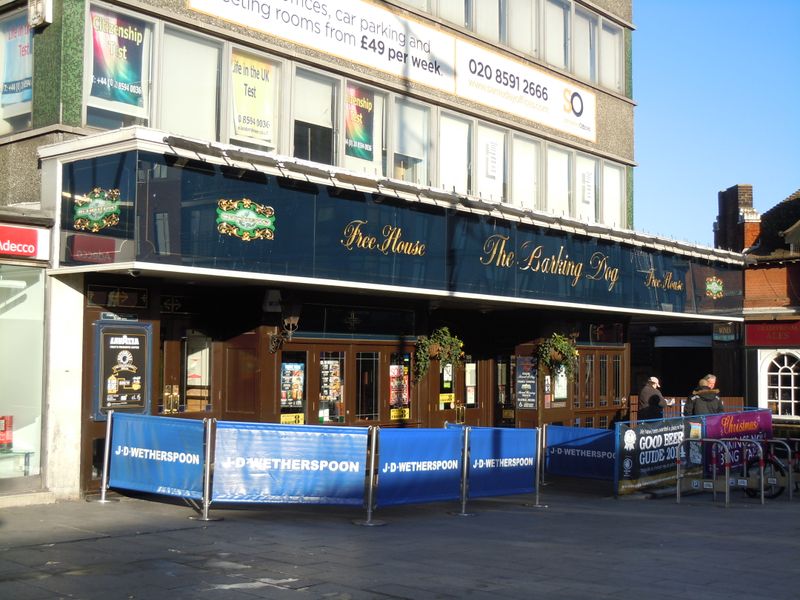 Barking Dog - Barking (1). (Pub, External, Key). Published on 29-12-2013