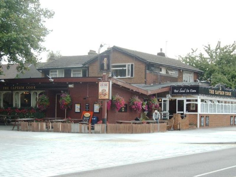 Captain Cook - Barking (1). (Pub, External). Published on 03-05-2014