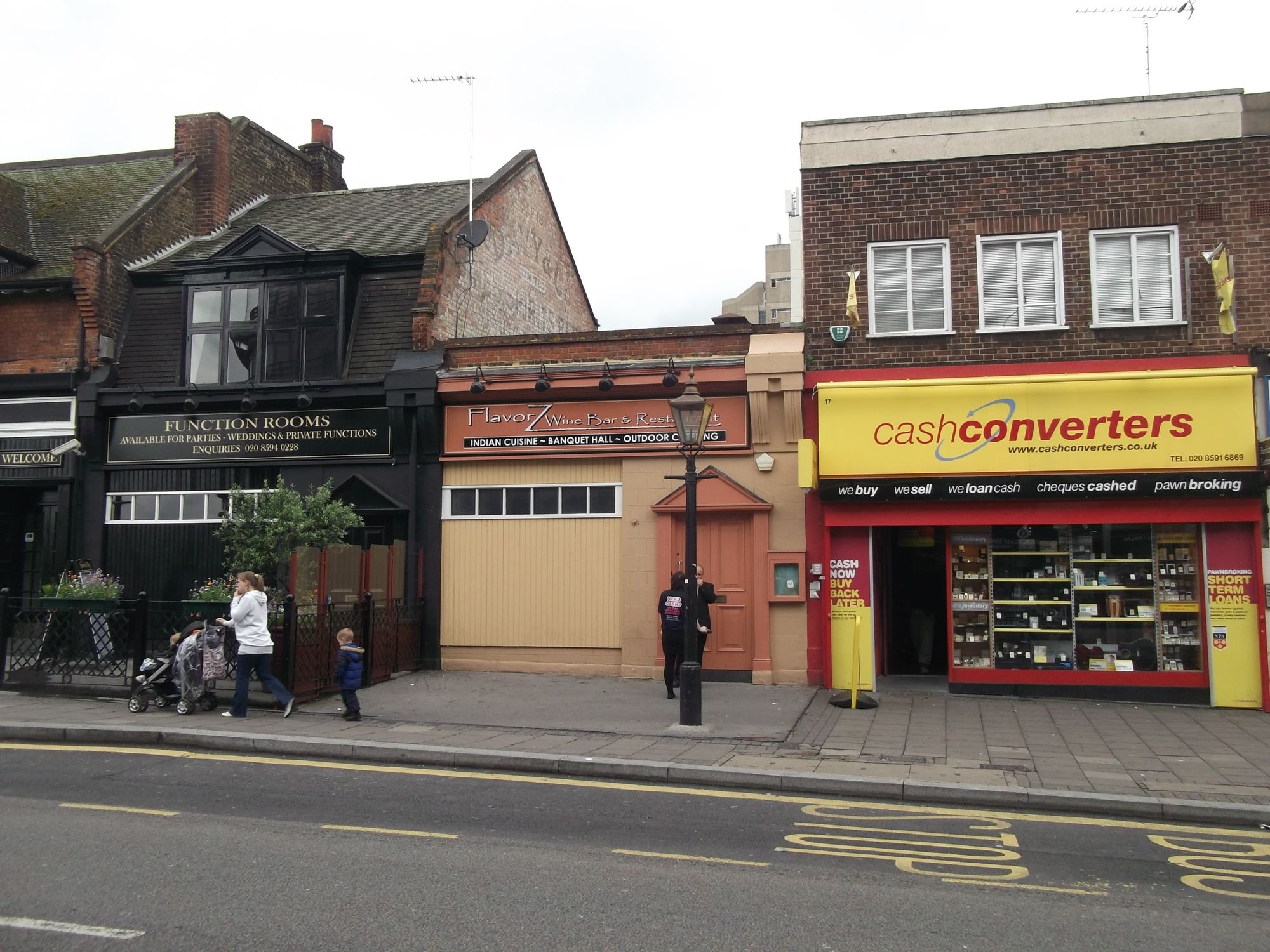 Colonel Jaspers [Spotted Dog] - Barking (1). (Pub, External). Published on 04-05-2015