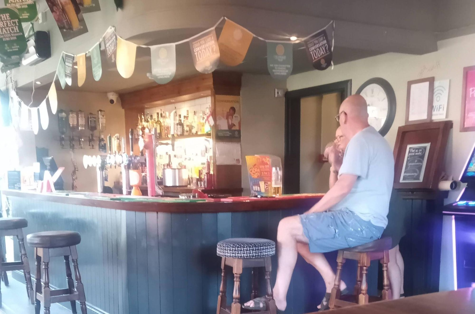 Taken August 2025. (Bar). Published on 13-08-2025