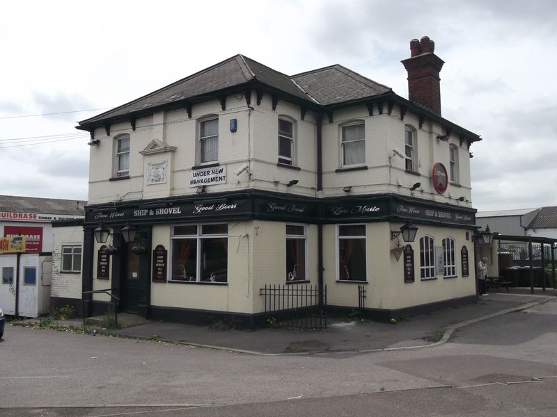 Ship & Shovel - Barking (1). (Pub, External). Published on 17-11-2014 