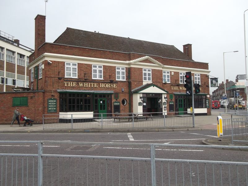 White Horse - Barking (1). (Pub, External). Published on 25-03-2015