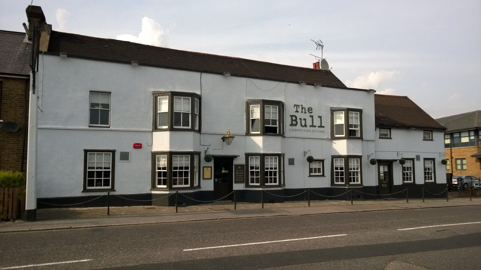 Bull - Brentwood (1). (Pub, External). Published on 22-04-2014