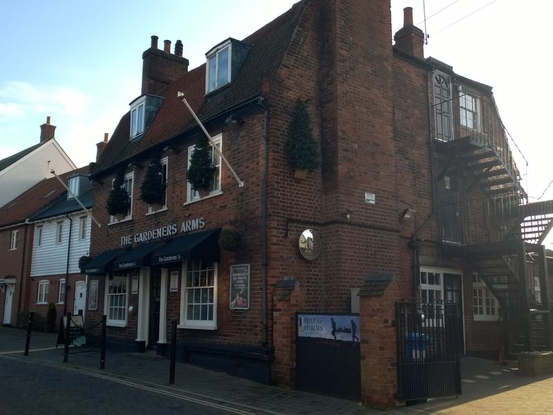 Gardeners Arms - Brentwood (1). (Pub, External). Published on 07-12-2014 