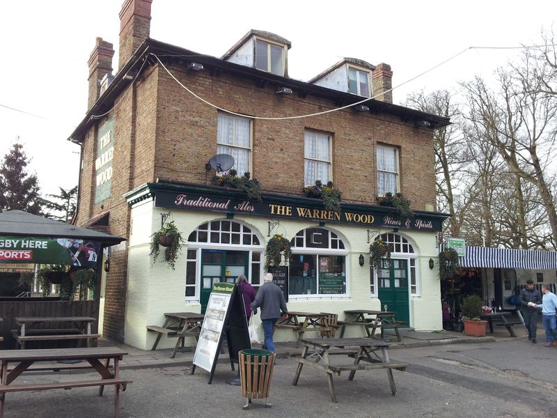 Warren Wood - Buckhurst Hill (1). (Pub, External). Published on 23-03-2015