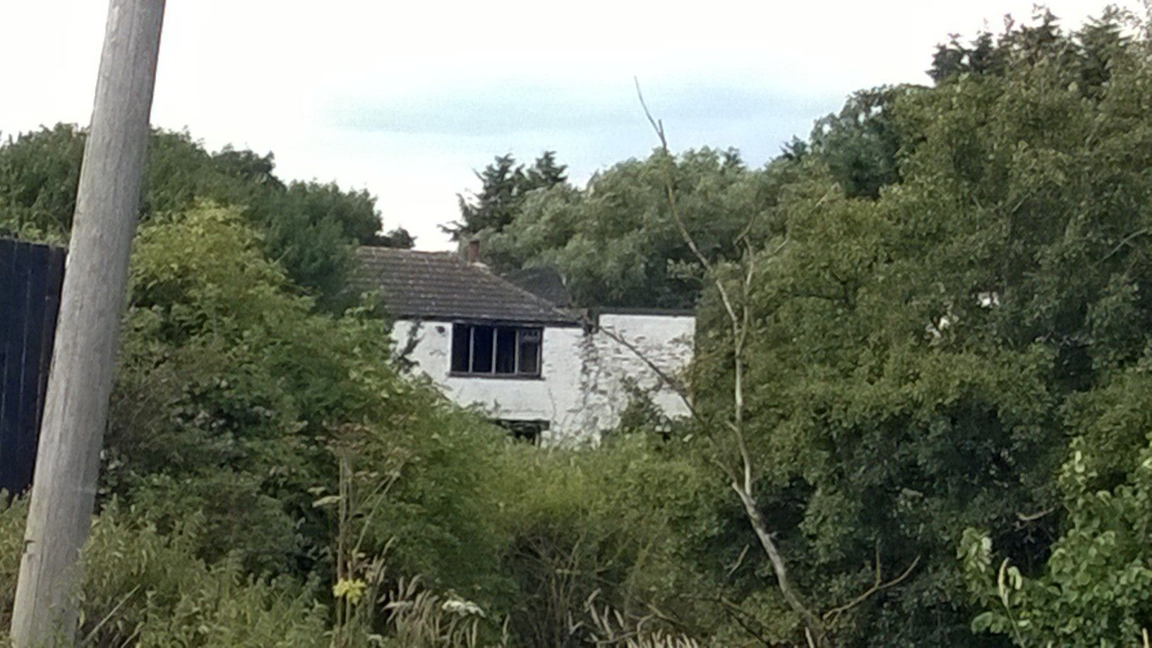 Harrow Inn - Bulphan (1). (Pub, External). Published on 08-07-2014