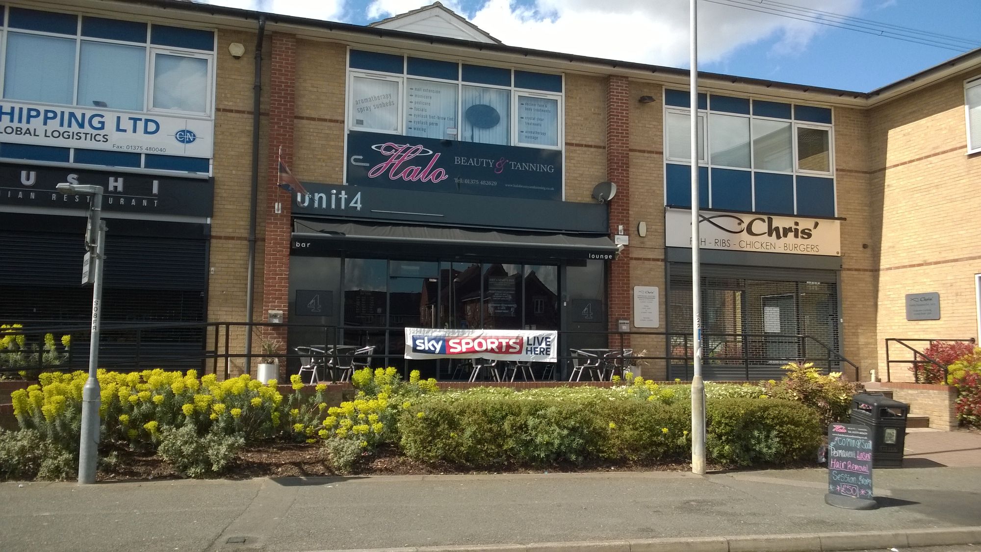 Unit 4 - Chafford Hundred (1). (Pub, External, Key). Published on 13-04-2015