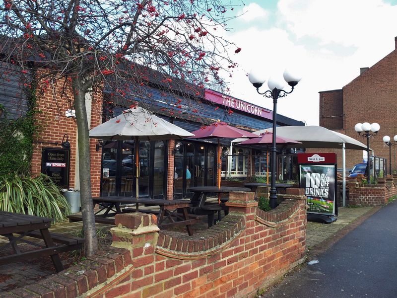 Unicorn - Clayhall (2). (Pub, External, Key). Published on 14-11-2015