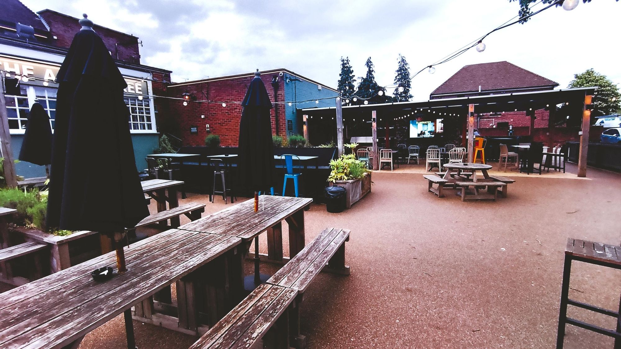 (Pub, External, Garden). Published on 08-05-2026