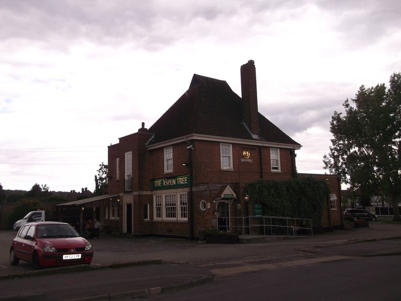 Aspen Tree - Collier Row (1). (Pub, External). Published on 17-08-2014