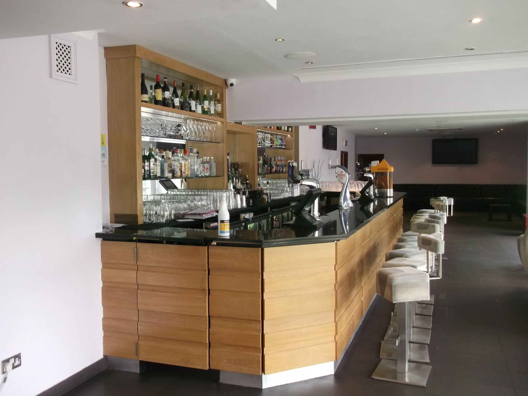 City Pavillion Pannas -  Collier Row (2). (Pub, Bar). Published on 19-06-2015