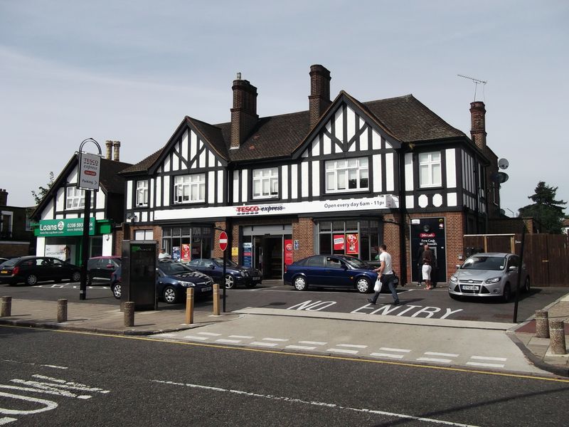 Beacon - Dagenham (1). (Pub, External). Published on 17-06-2014