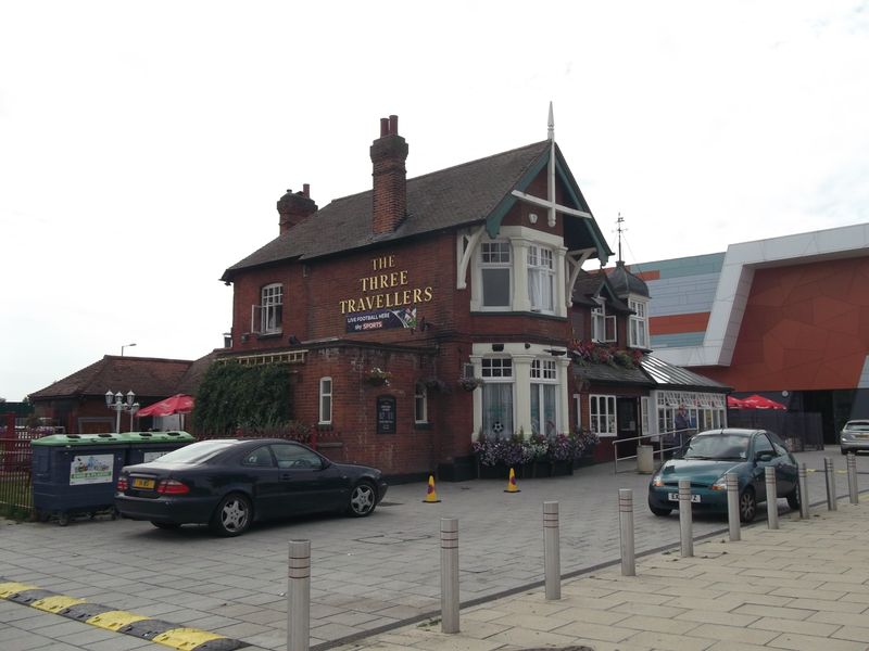 Three Travellers - Dagenham (1). (Pub, External). Published on 01-05-2014 