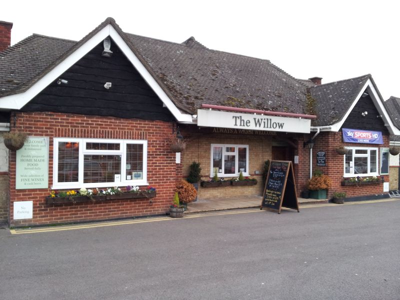 Willow - Doddinghurst (1). (Pub, External). Published on 12-02-2015