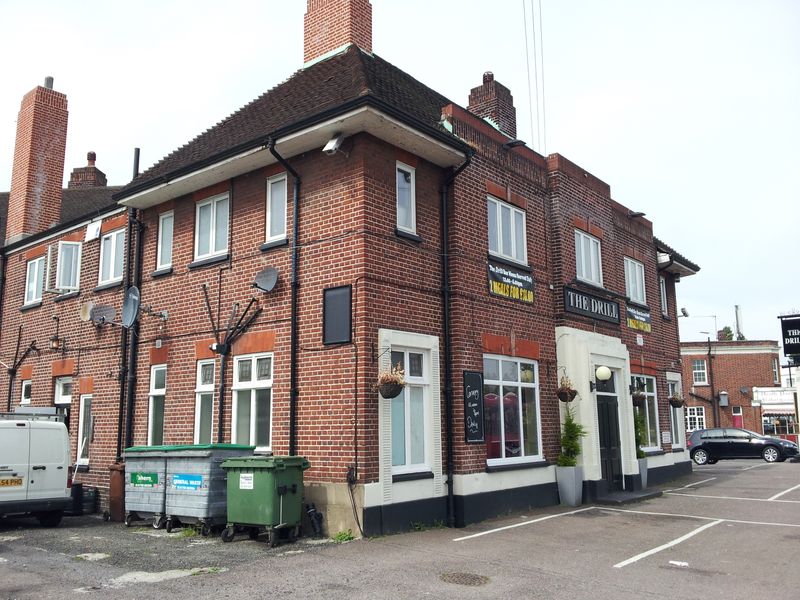 Drill - Gidea Park (1). (Pub, External). Published on 04-05-2014 