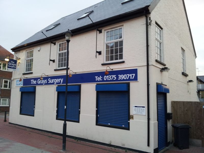 Rising Sun - Grays (1). (Pub, External, Key). Published on 11-07-2014 