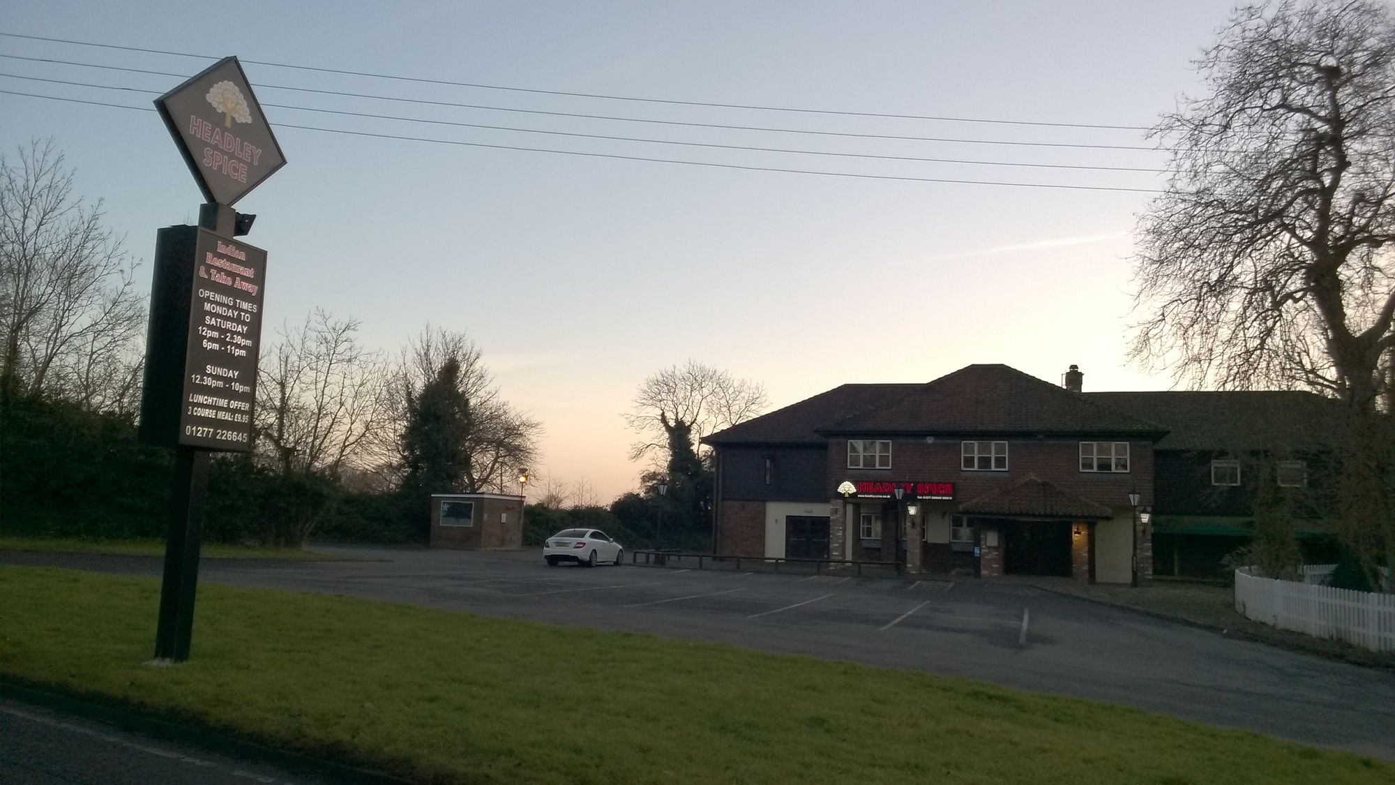 Headley - Great Warley (1). (Pub, External). Published on 08-02-2015