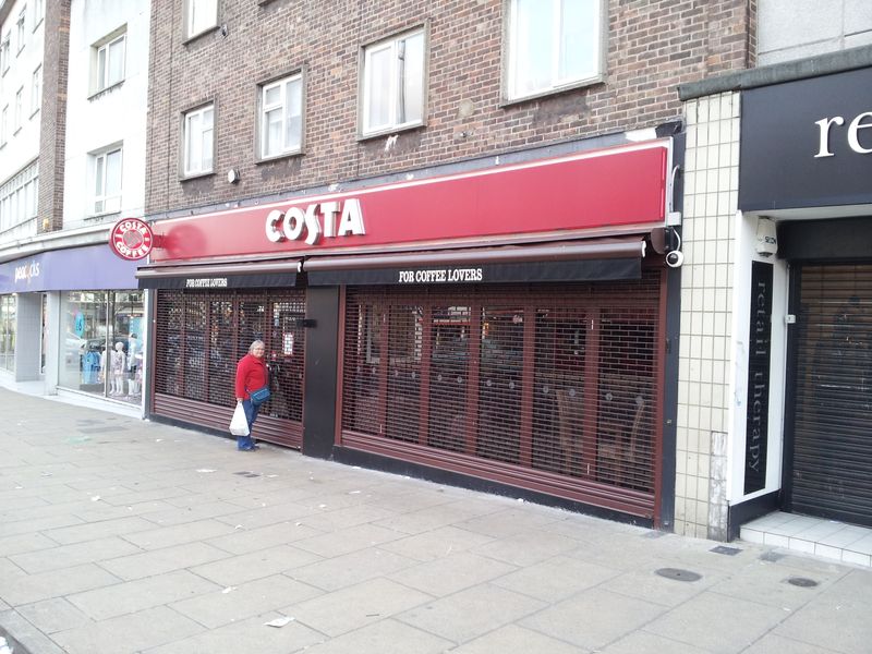 Madsons - Hornchurch (1). (Pub, External). Published on 13-04-2015 