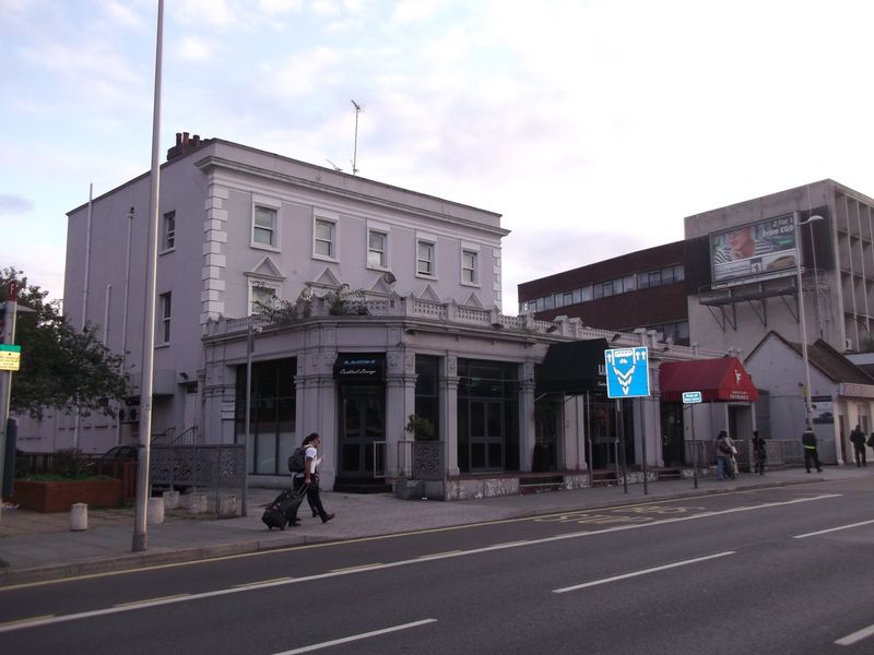 If [Red Lion] - Ilford (2). (Pub, External). Published on 17-09-2014