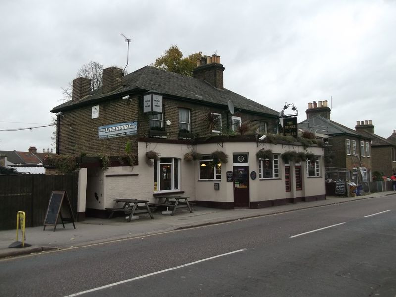 Prince Of Wales - Ilford (1). (Pub, External). Published on 03-05-2014