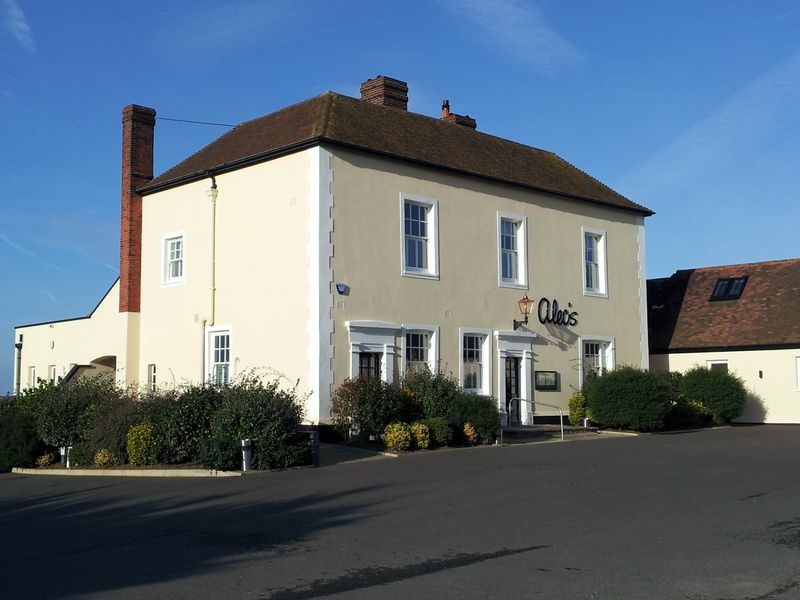 Alec's - Navestock Side (1). (Pub, External). Published on 14-01-2015