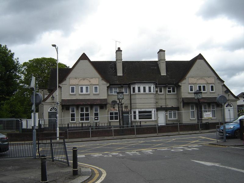 Red House - Redbridge (2). (Pub, External). Published on 26-05-2021 